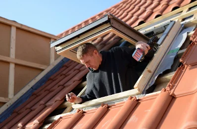 Pose de fenêtres de toit Velux au Cuing